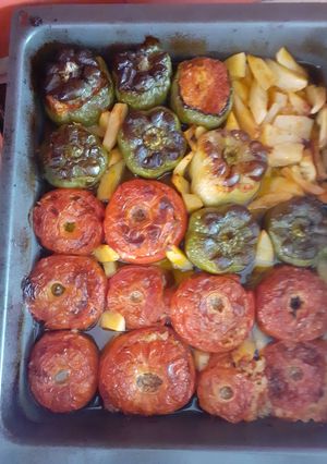 Φωτογραφία της συνταγής Γεμιστά ντομάτα και πιπεριές
