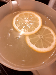 A picture of Fresh Squeezed Lemonade.