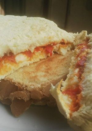 A picture of Mini bread pizza.
