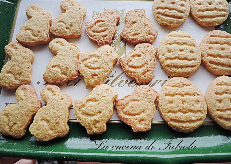 Biscotti pasquali alle mandorle con frolla all'olio