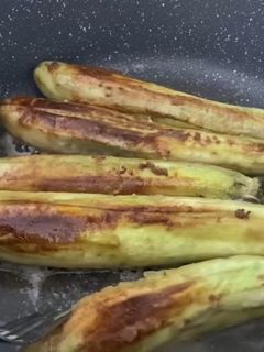 عکسی از دستور بادمجان سرخ شده با روغن کم