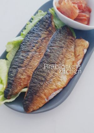 A picture of Pan-seared Mackerel Fillet.