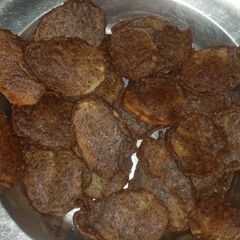 A picture of Kuttu flour ke pakore.