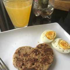 Una foto de Pancakes con Avena y Banano