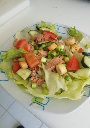 A picture of Tuna Salad.