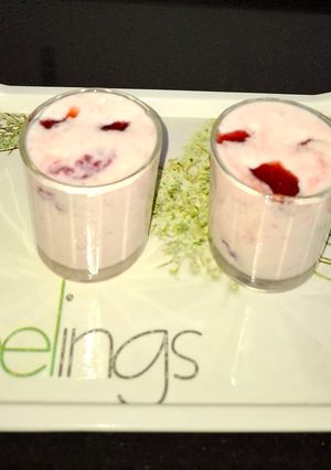 A picture of Sweet Strawberry lassi.