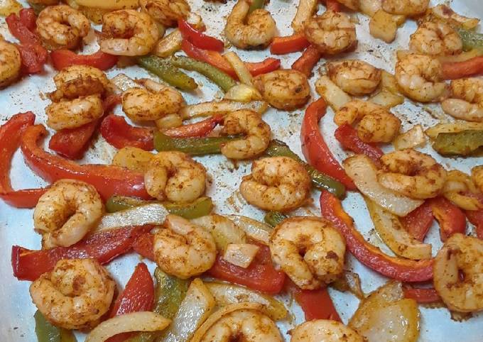 Sheet Pan Shrimp Fajitas