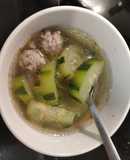 Canh bí ngòi thịt viên