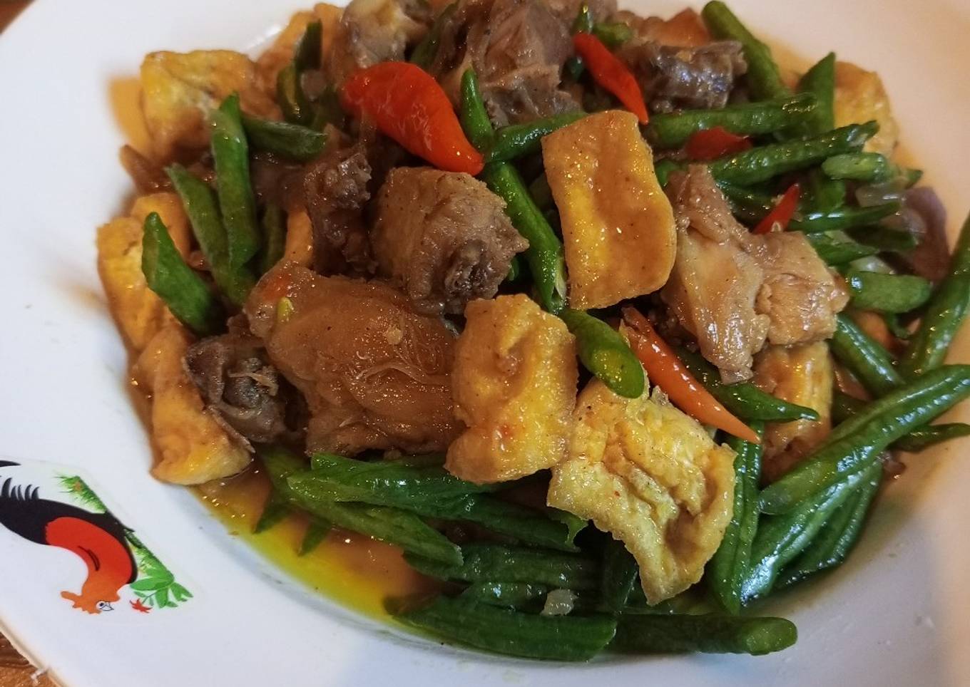 Tumis ayam kacang panjang pedas