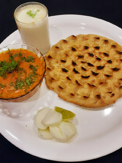 ખોબા રોટી (Khoba Roti Recipe In Gujarati) રેસીપી મુખ્ય ફોટો