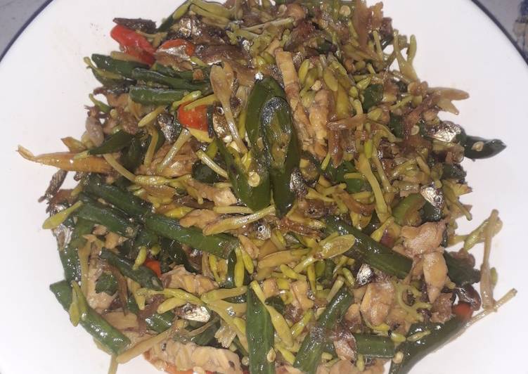 Resep Tumis teri bunga pepaya Anti Gagal