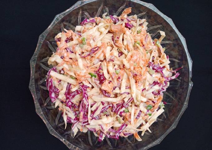 White n purple cabbage coleslaw