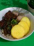 44. Jajangyeom tidak otentik (ft. Indomie Goreng)