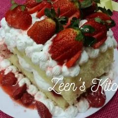 A picture of Microwave Strawberry Shortcake.