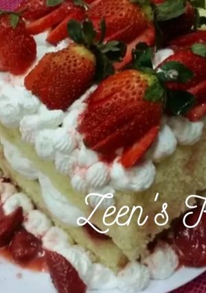 A picture of Microwave Strawberry Shortcake.