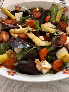 Una foto de Ensalada con queso feta
