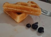Una foto de waffles con maicena