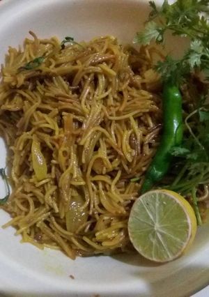 वेज़ सेवई (Veg sevai recipe in Hindi) रेसिपी मुख्य फोटो