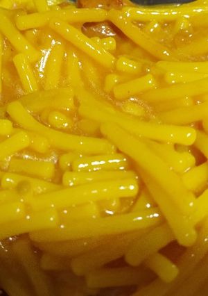 Una foto de Fideos a la cazuela con pinchos