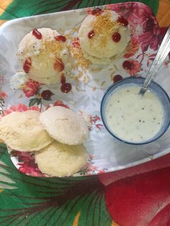 इडली नारियल चटनी (idli nariyal chutney recipe in Hindi) रेसिपी मुख्य फोटो