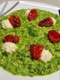 Risotto alla rucola, mozzarella e pomodorini
