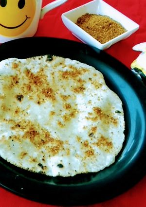 A picture of Rice Roti.