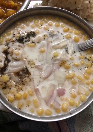 A picture of Onion boondi raita.