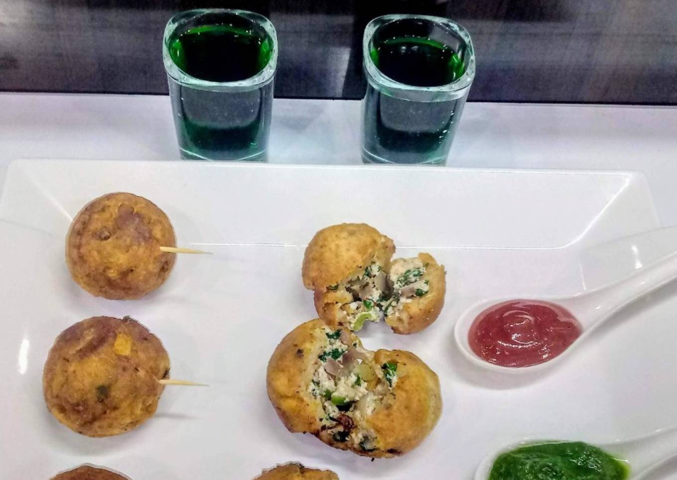 Cheese spinach potato croquet