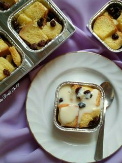 Foto resep Bread Pudding with Vanilla Sauce