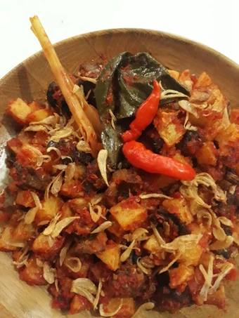 Langkah Mudah untuk Menyiapkan Resep Sambal Goreng Kentang Ati Ampla Pedas. yang Bikin Ngiler Anti Ribet, Sempurna