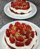 Pavlova con frutillas