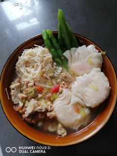 A picture of Noodle Soup.