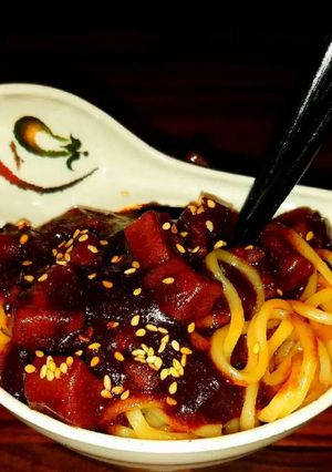 A picture of Mike's Korean Noodles [JAJANGMYEON].