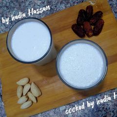Banana almond (milkshake) 🍻 A picture of Banana almond (milkshake) 🍻.
