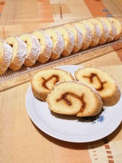 Piskótatekercs recept fotója