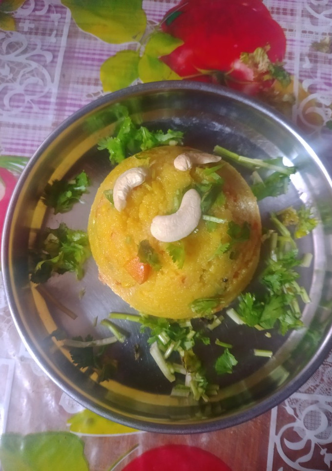 நெய் ரவா கிச்சடி (Nei rava khichadi recipe in tamil) செய்முறை முக்கிய புகைப்படம்