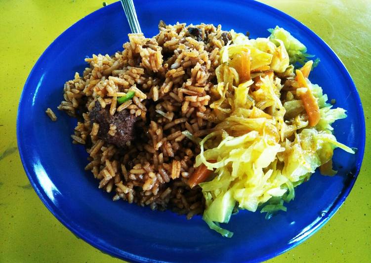 How to Prepare Quick Beef Biryani and Coleslaw