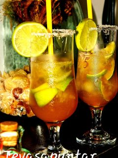 Una foto de Caipirinha 🇧🇷 🍹 🌍