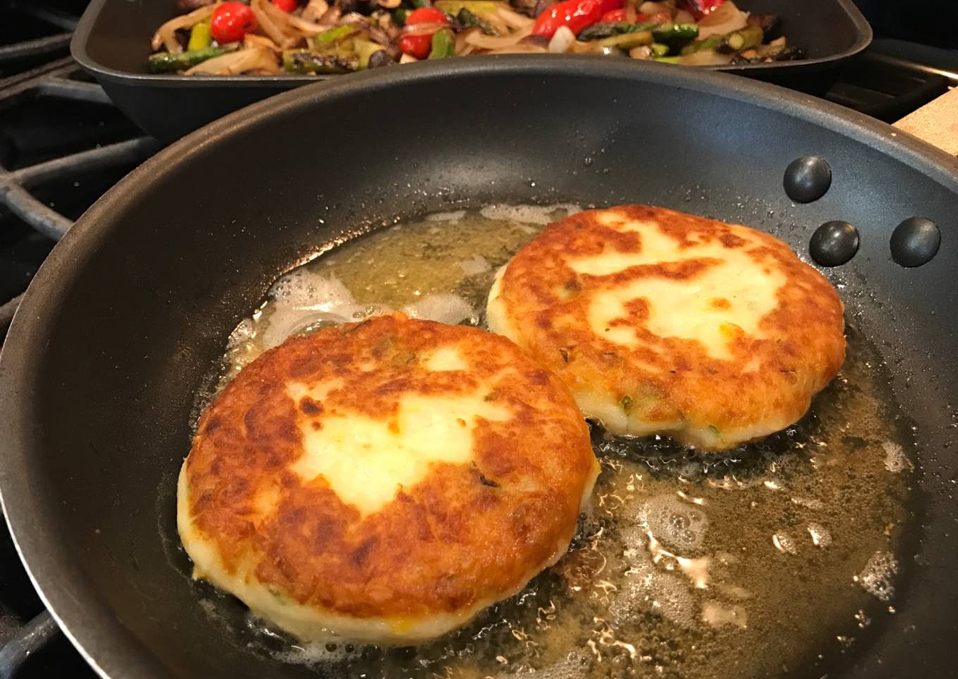 The rest of the croquettes are mashed potatoes with cheese and green onions