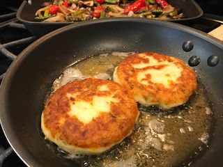 Leftover Mashed Potato Croquettes with Cheese & Green Onions