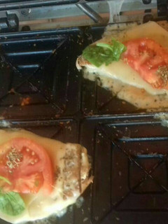 Una foto de Mixto, emparedado vegetariano
