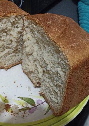 Una foto de Pan clásico en panificadora Moulinex Pain Doré