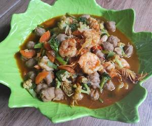 Gampangnya Memasak Tumis udang brokoli bakso saus tiram Enak Sempurna