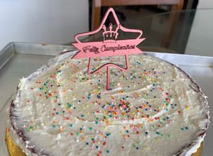 Una foto de Torta red velvet de cumpleaños