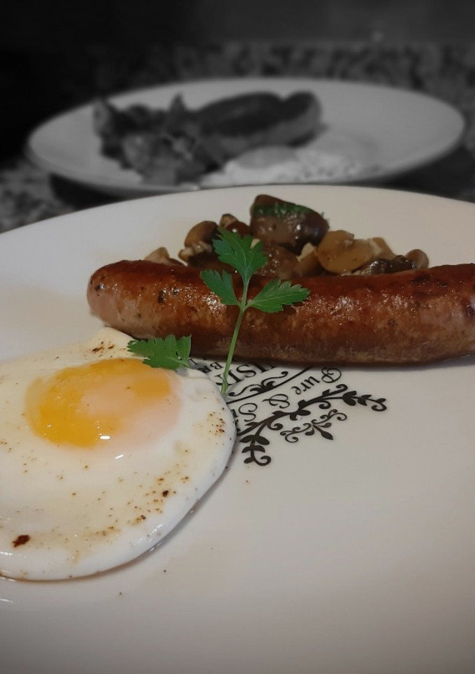 Una foto de Huevos Fritos con Setas