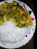Boiled rice served with minji stew and potatoes