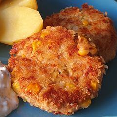 A picture of Tuna patties.