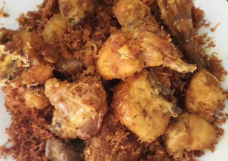 Ayam goreng serundeng