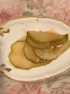 Una foto de Postre de peras 🍐