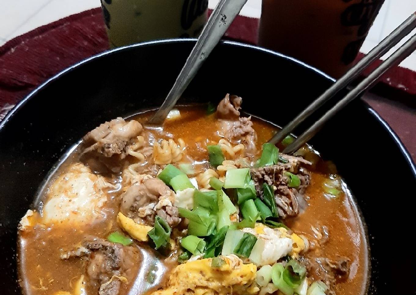 Mie tulang rendang special